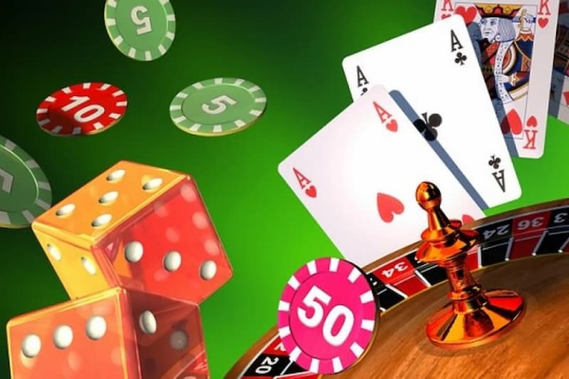 Nhà phát hành game khuyến cáo, cấm người chơi dùng app hack game
